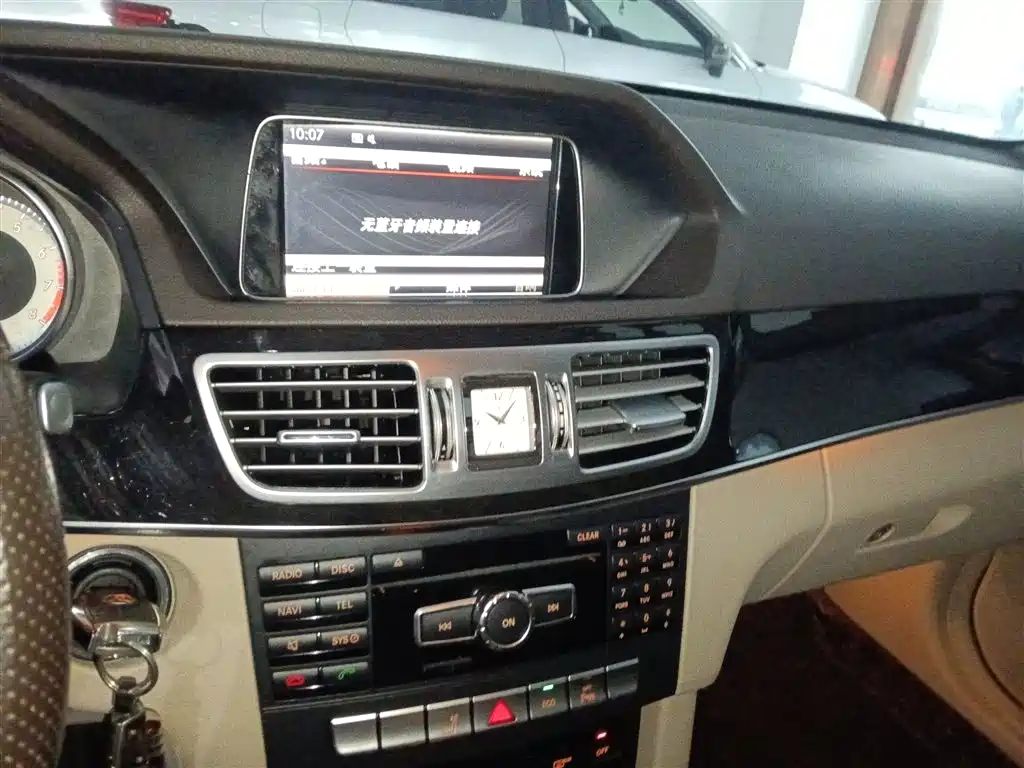 Mercedes-Benz E-Class 2014 Facelift E 260 L Sport фото 13