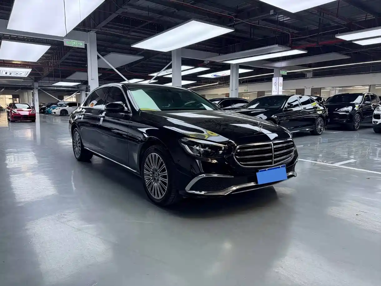Mercedes-Benz E-Class 2020 E 300 L Fashion фото 3