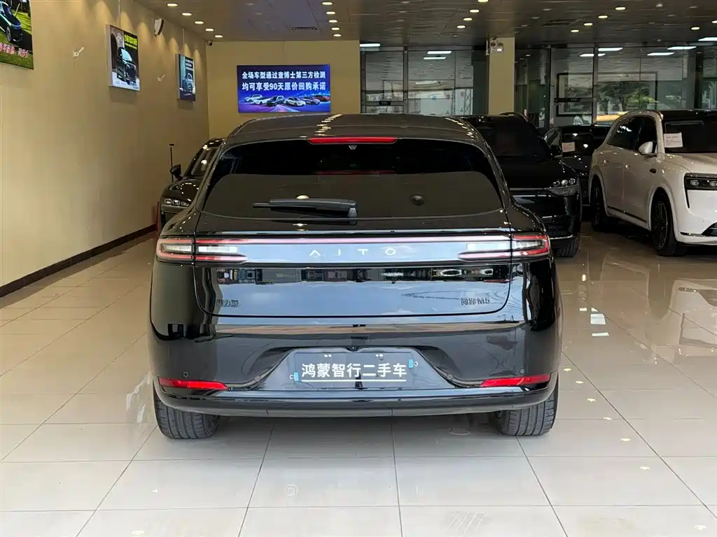 AITO Wenjie AITO M5 2025 Extended Range Ultra RWD фото 7