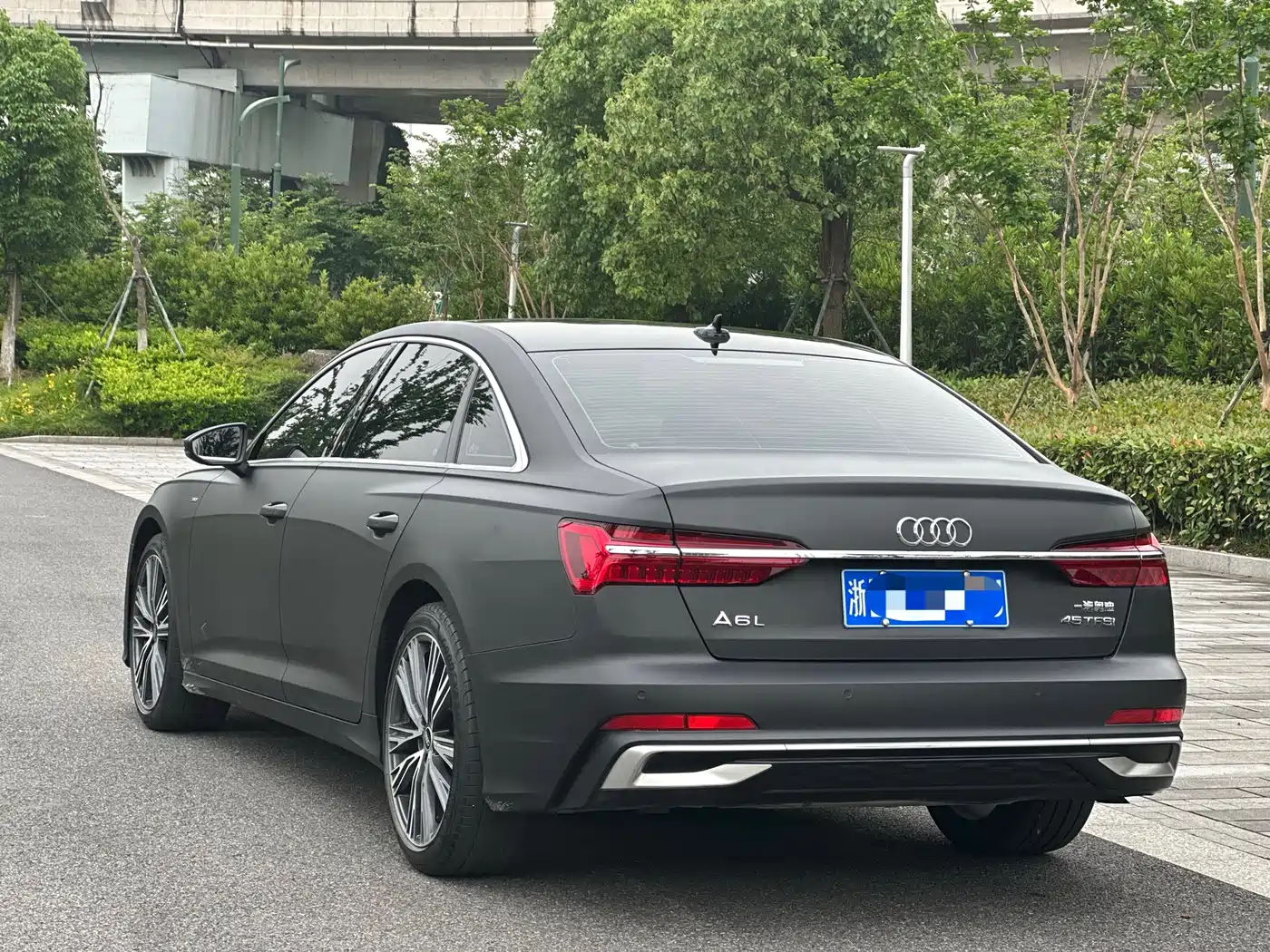 Audi A6L 2023 45 TFSI Premium Selection Dynamic фото 4