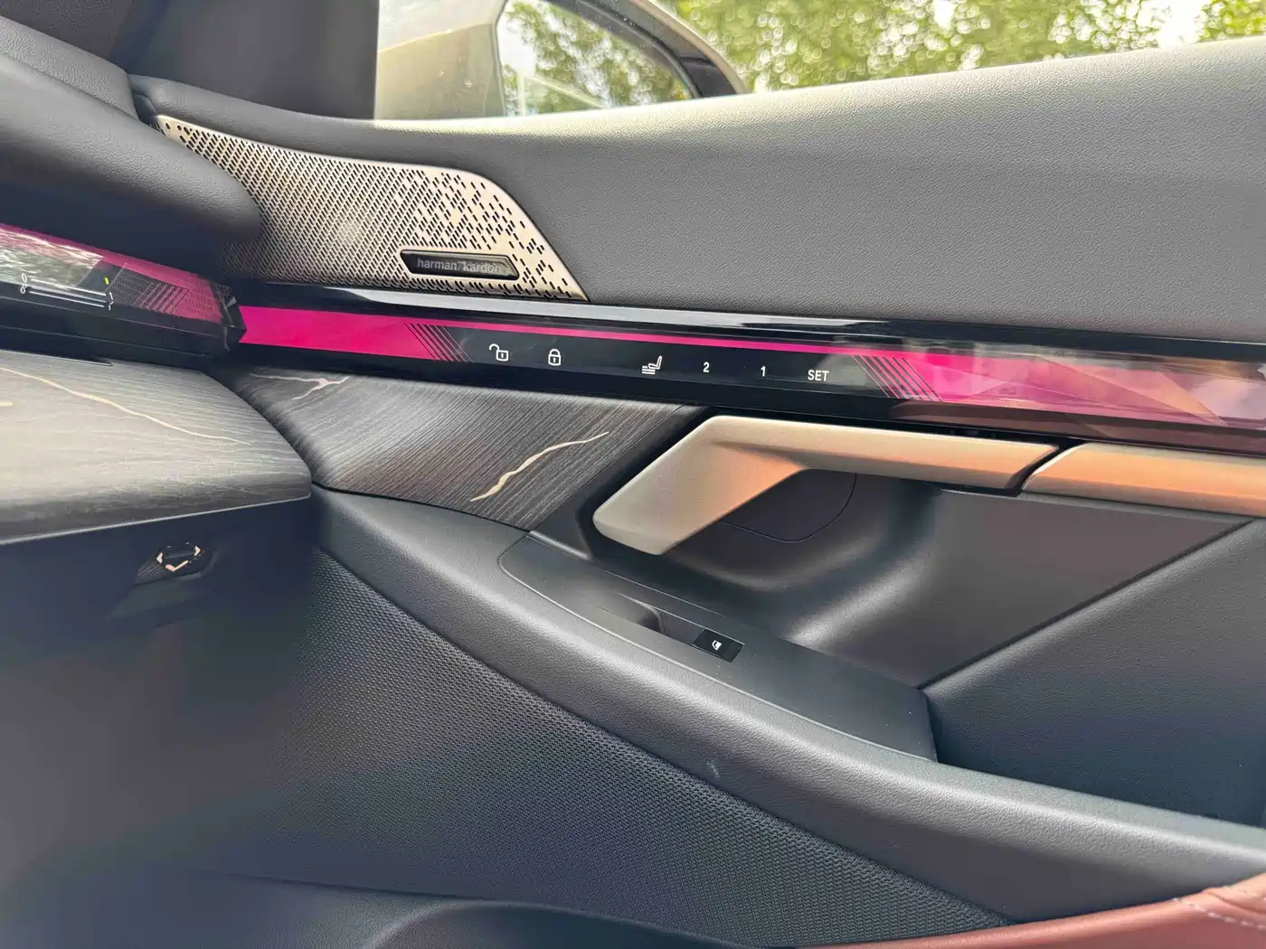 BMW i5 2024 2024 eDrive 35L Premium Model M Sport Package