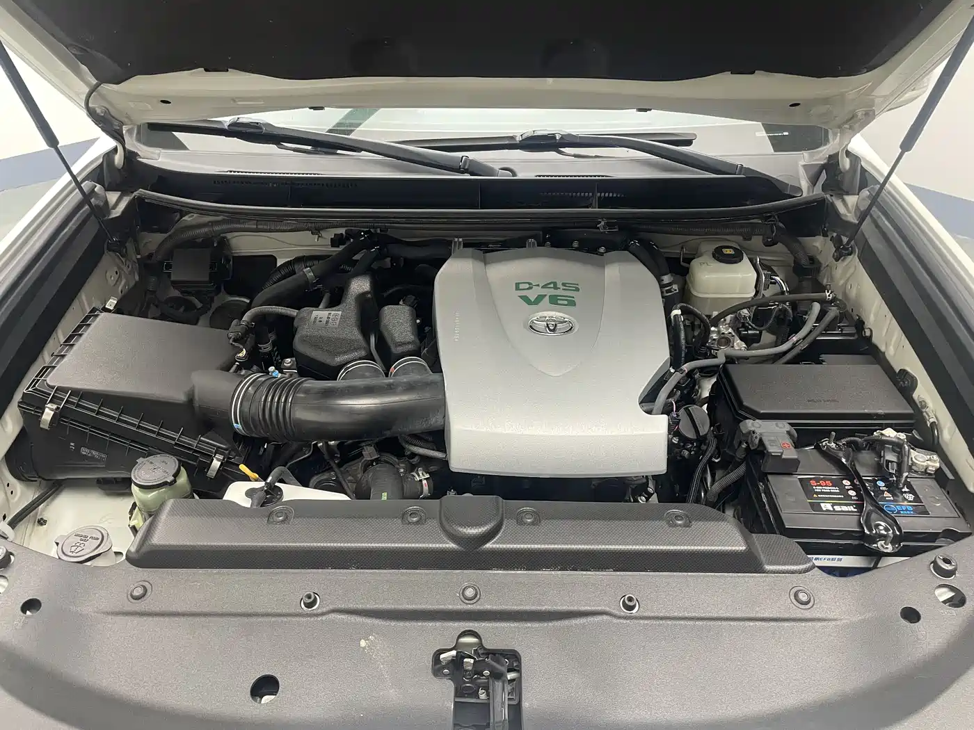 Toyota Prado 2019 3.5L Automatic TX-L Zunxiang Edition фото 9
