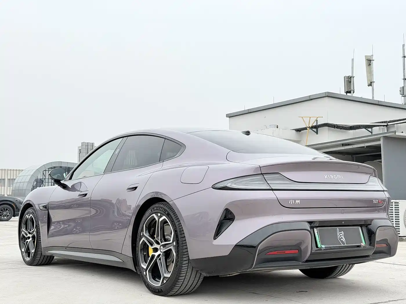 XIAOMI CAR XIAOMI SU7