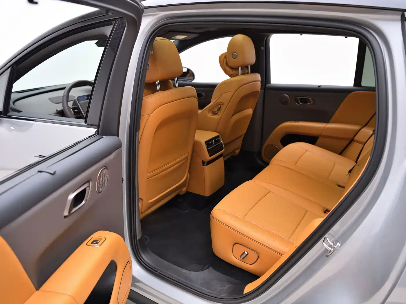 Li Auto i6 2026 2025 4WD Base Model
