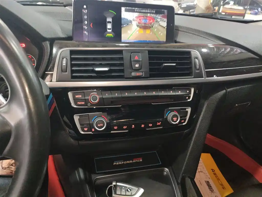 BMW 3 Series 2018 320Li M Sport Black Night Edition фото 9