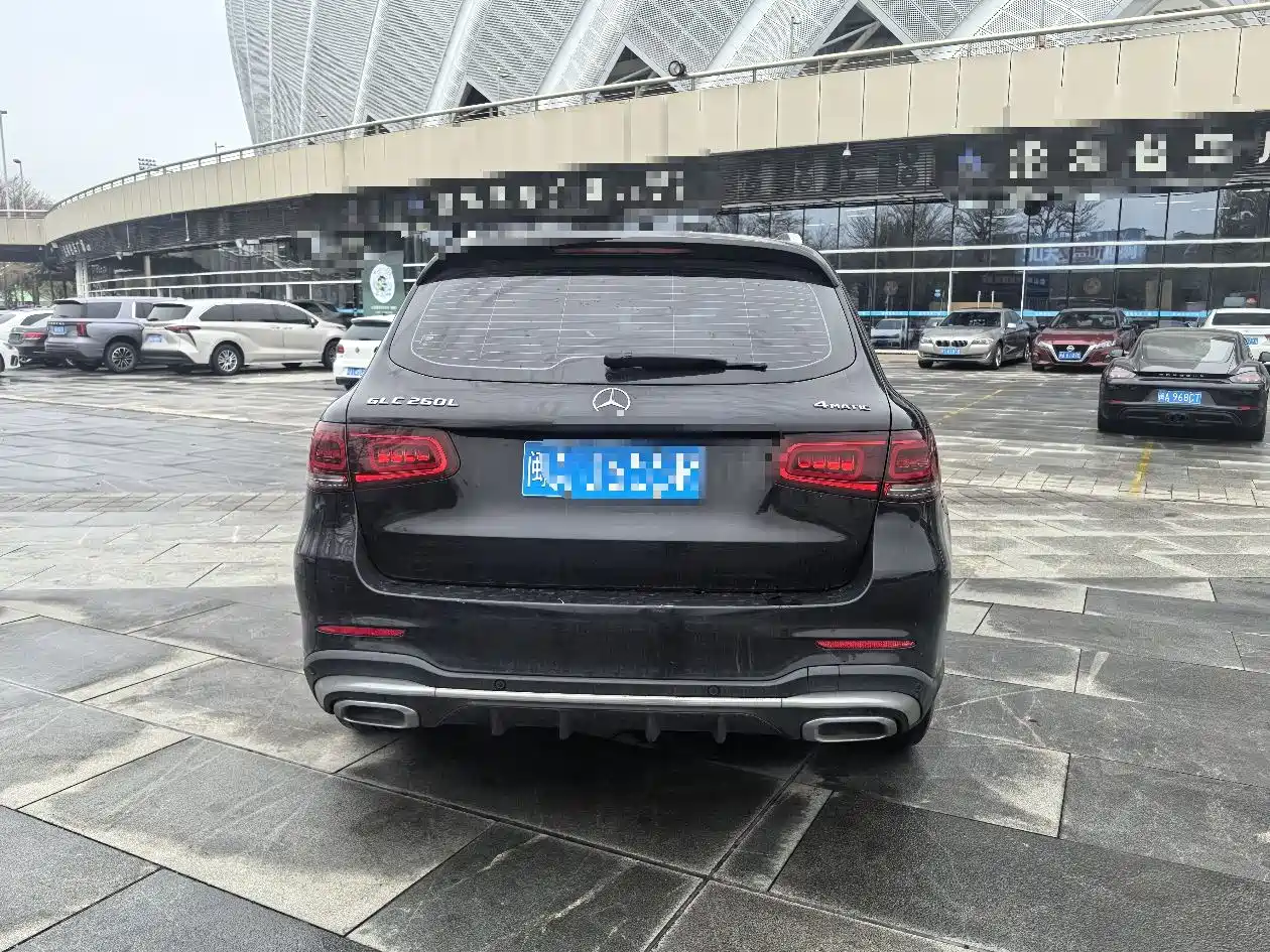 Mercedes-Benz GLC 2021 GLC 260 L 4MATIC Luxury фото 5