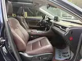 Фото 6 - Lexus RX