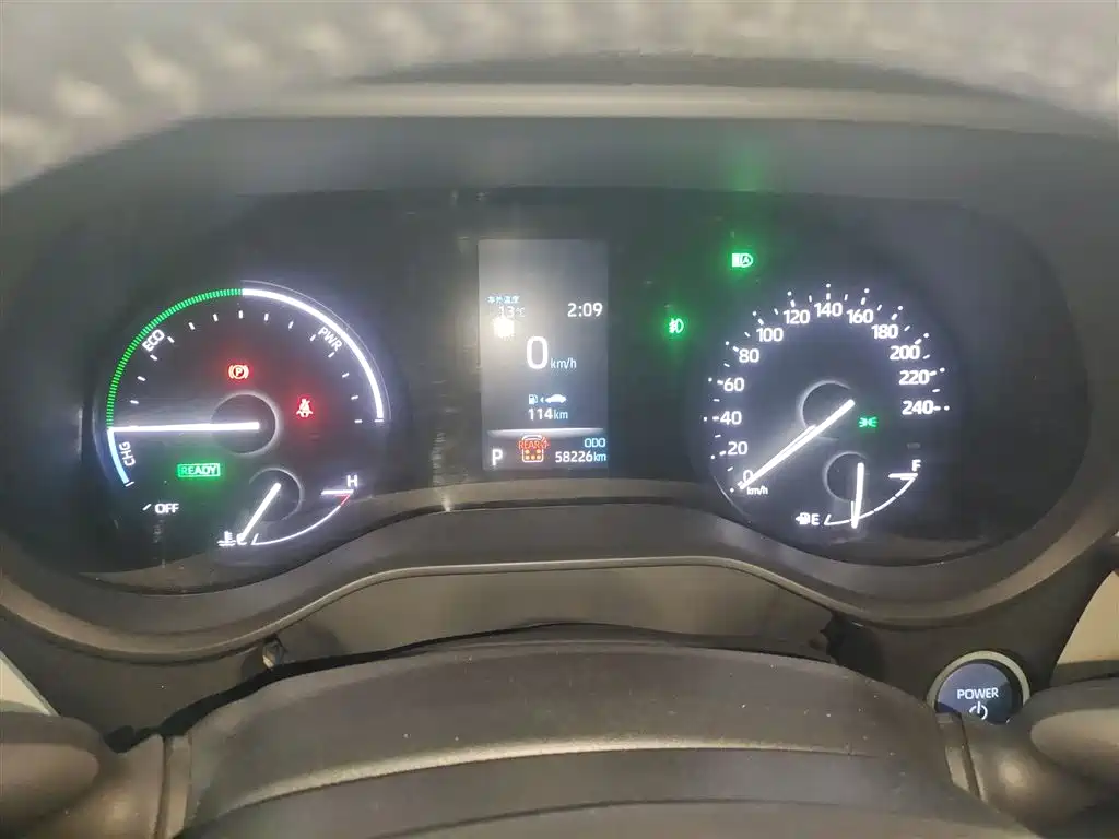 Toyota Granvia 2023 2.5L Hybrid Prestige PLUS Edition фото 12