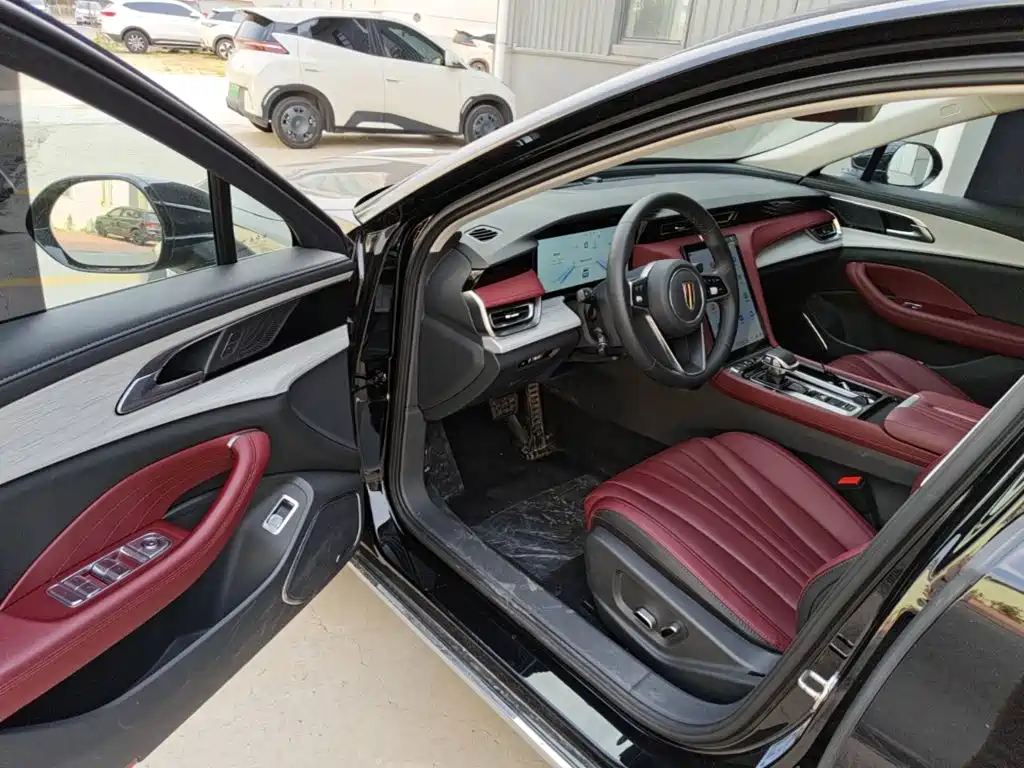 Hongqi H5 PHEV 2025 2025 130 Super Hybrid Edition