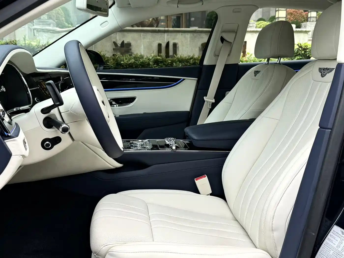 Bentley Flying Spur 2011 2010 6.0T 5-seater Version