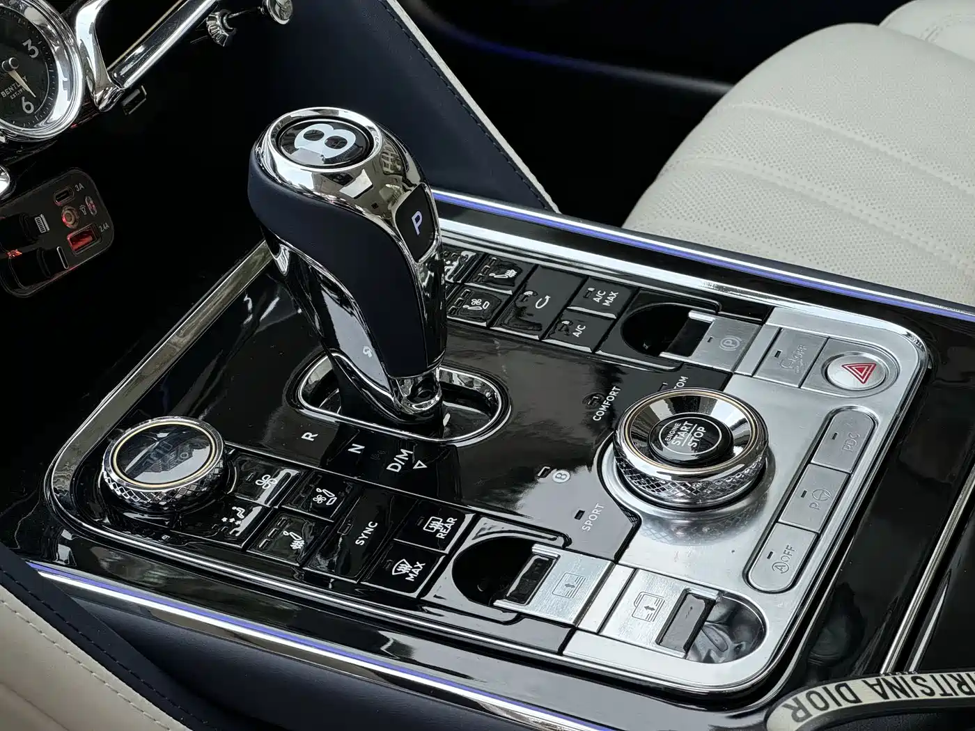 Bentley Flying Spur 2011 2010 6.0T 5-seater Version