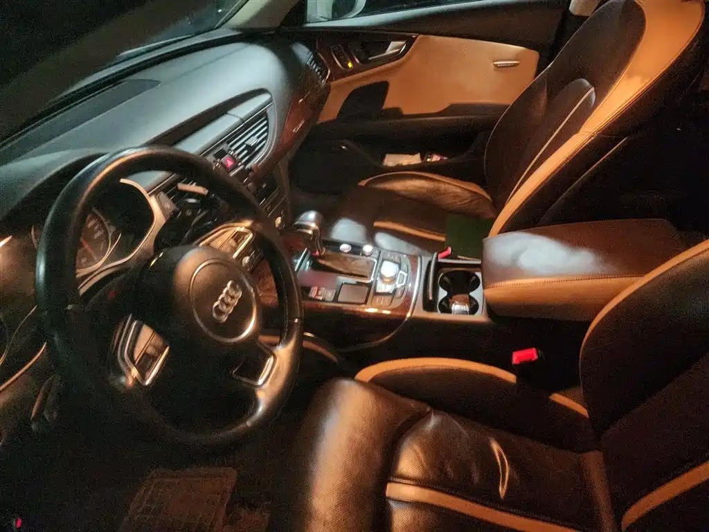 Audi A7 2014 50 TFSI quattro Comfort Edition фото 10