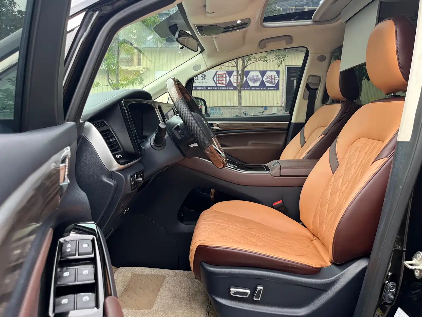 GAC Trumpchi Trumpchi M8 2021 Leading Show Series 390T Luxury Edition фото 47