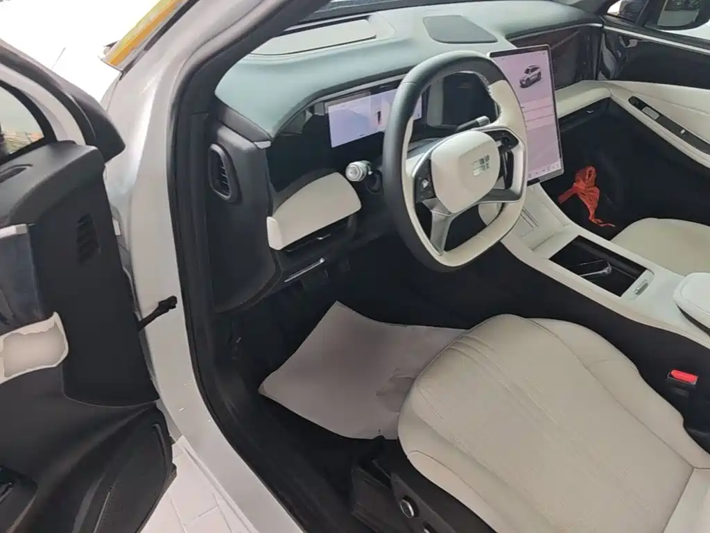 Geely Galaxy Galaxy L7 2023 2023 1.5T 115km Starship