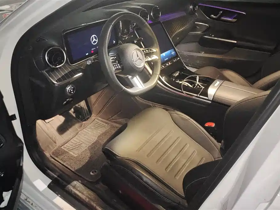 Mercedes-Benz C-Class 2023 C 200 L Sport фото 9