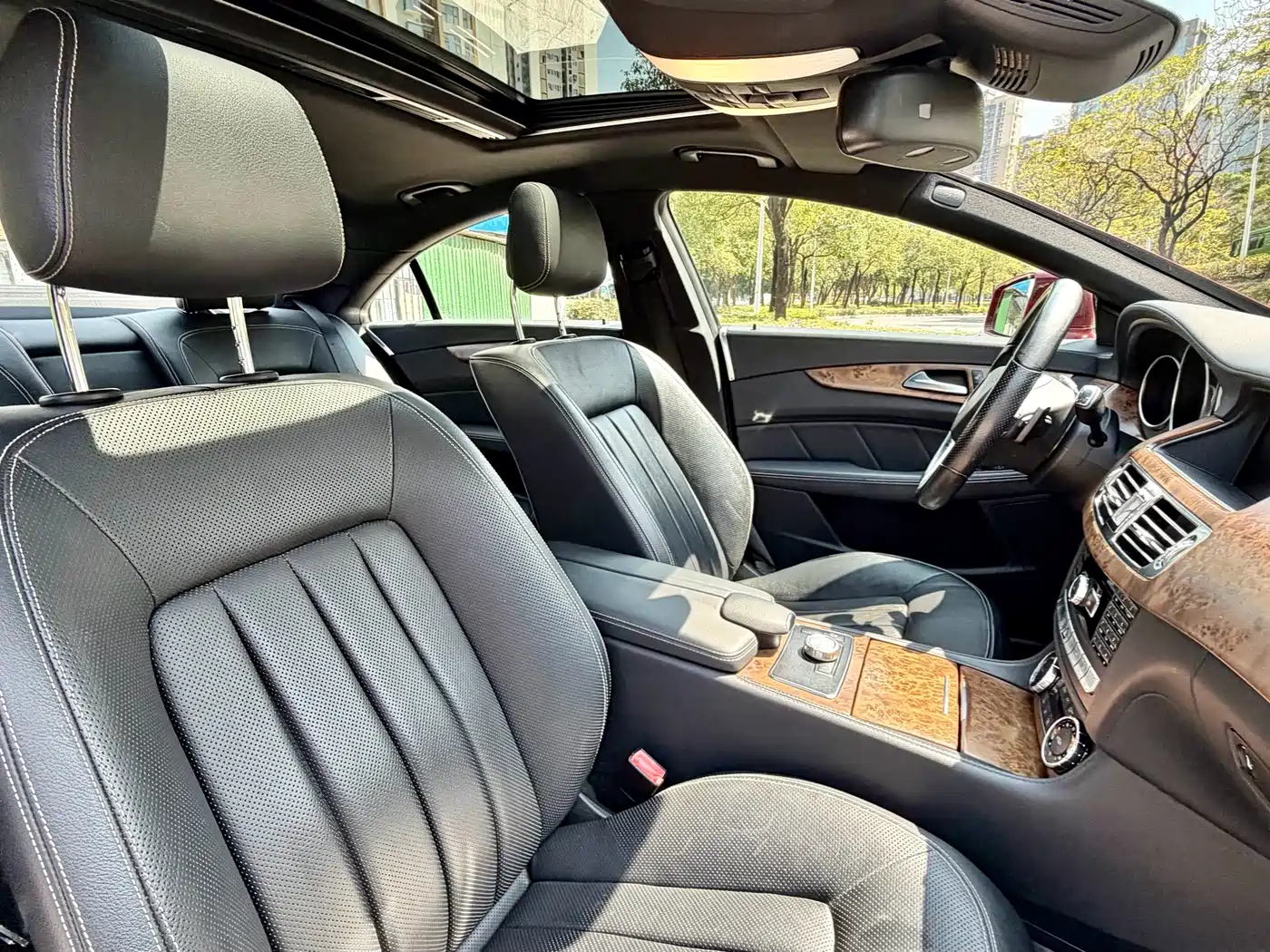 Mercedes-Benz CLS 2012 CLS 350 CGI фото 14