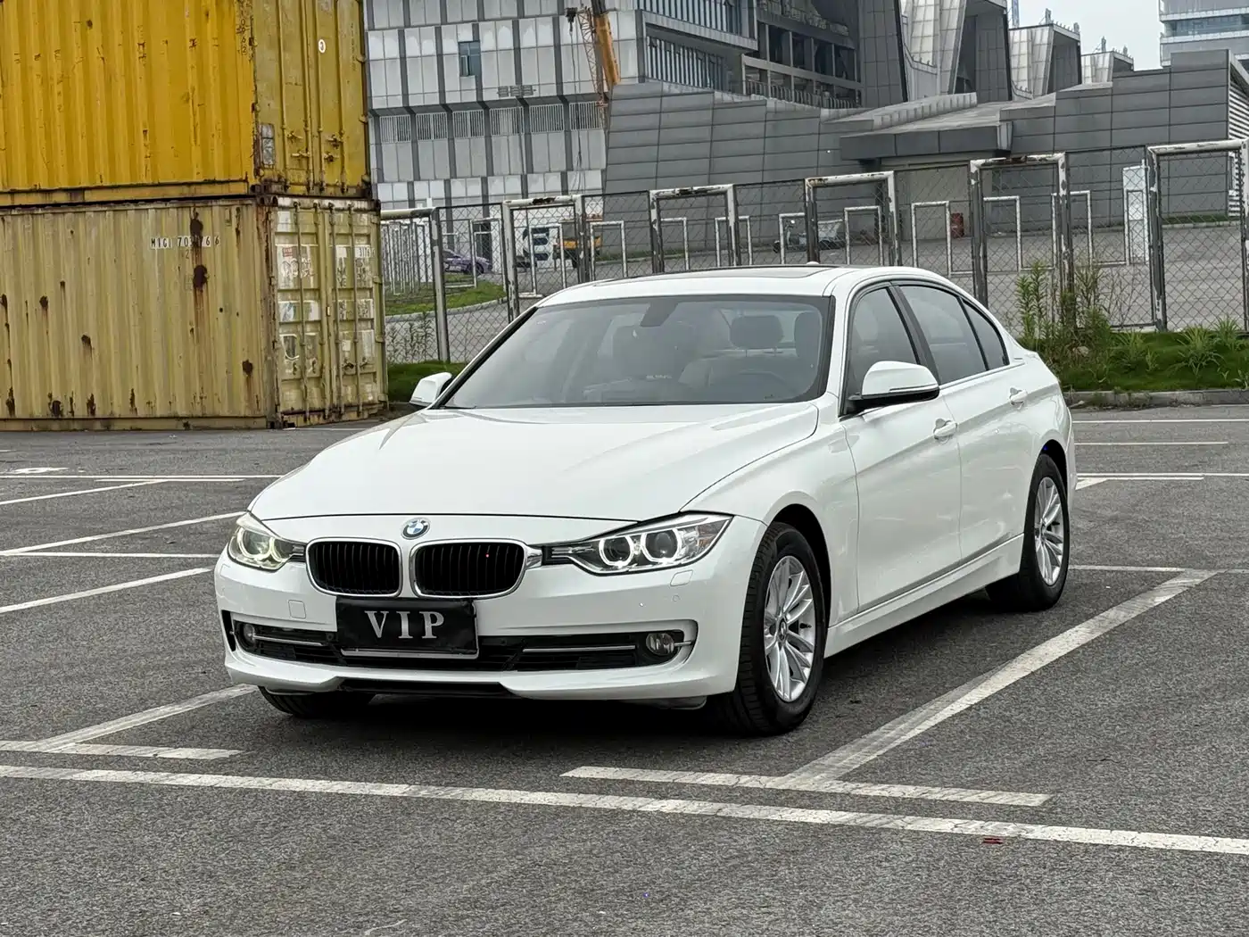 BMW 3 Series 2013 320Li Fashion Model