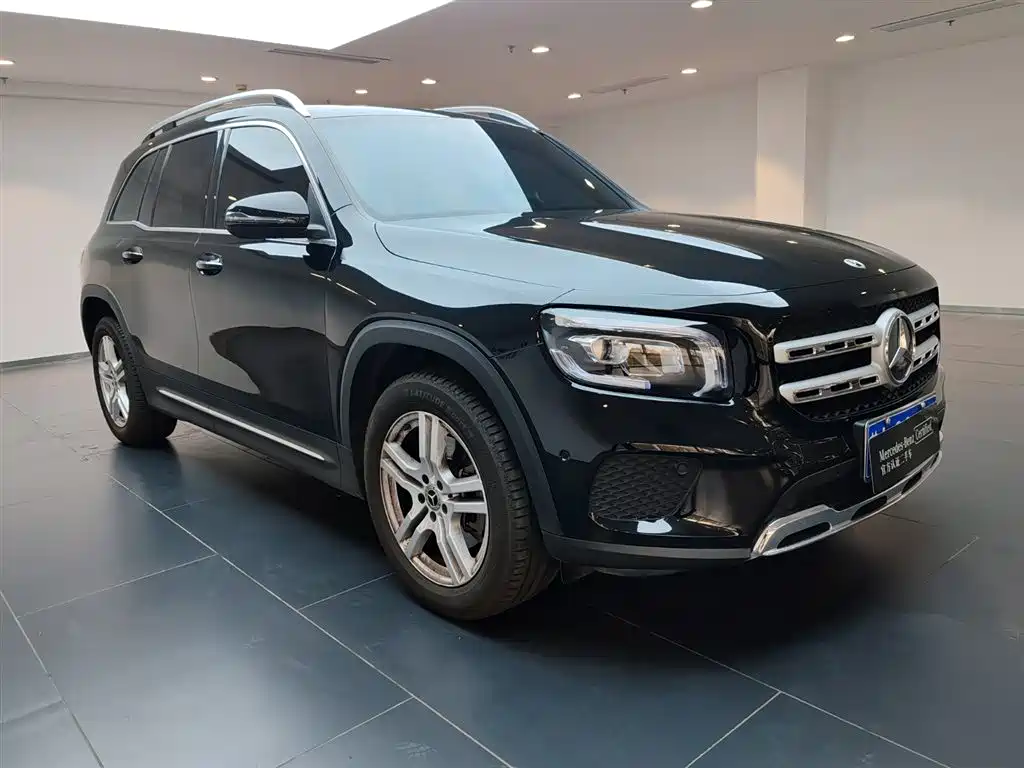 Mercedes-Benz GLB 2023 GLB 220 Dynamic фото 2
