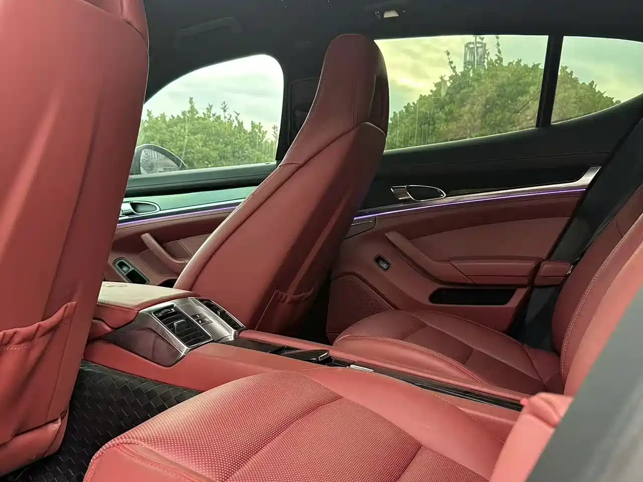صورة 7 - Porsche Panamera