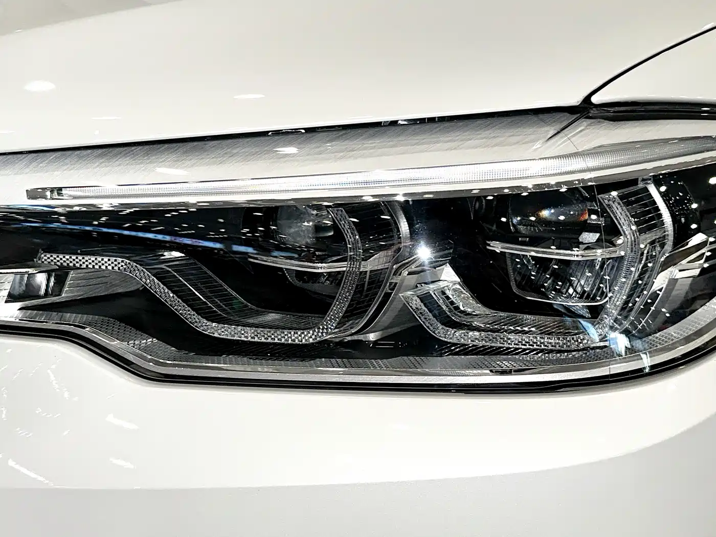 BMW 5 Series 2018 530Li Premium M Sport Package фото 8