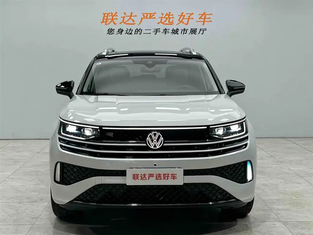 Volkswagen Talagon 2023 380TSI 4WD R-Line Celebration Edition фото 22