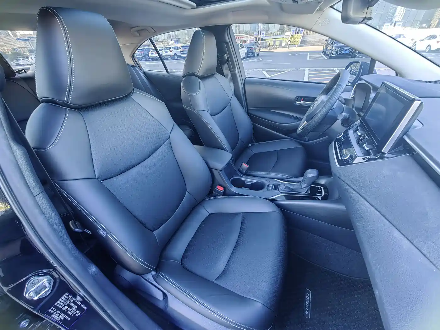 Toyota Corolla 2021 TNGA 1.5L CVT Elite Edition фото 18