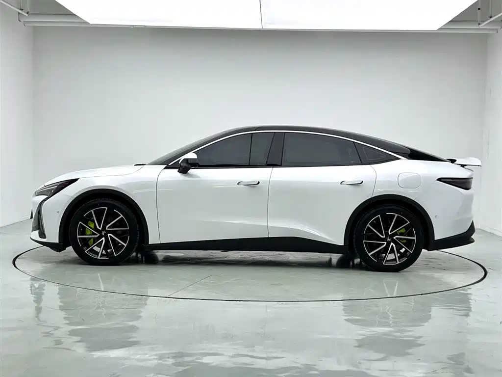 ARCFOX EXTREME FOX POLAR FOX ALPHA S5