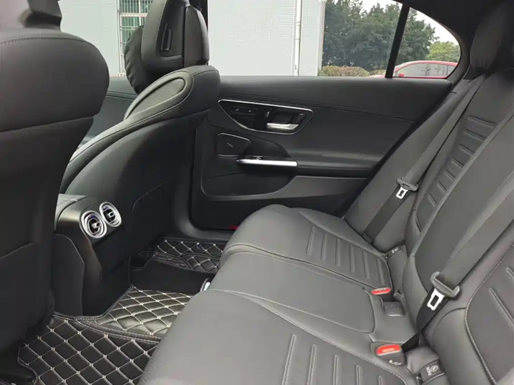 Mercedes-Benz C-Class 2025 C 260 L Sport Edition фото 11