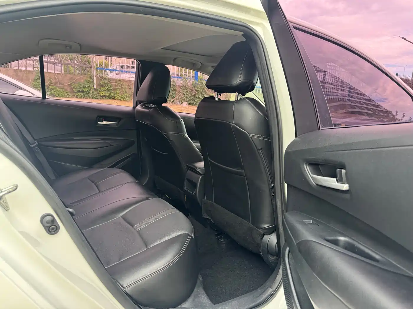 Toyota Corolla 2019 1.2T S-CVT GL-i Elite Edition фото 5