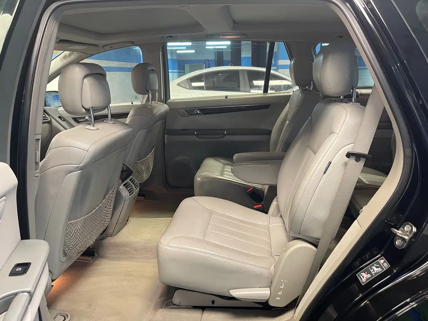 Mercedes-Benz R-Class 2010 R 350 L 4MATIC Grand Edition фото 22