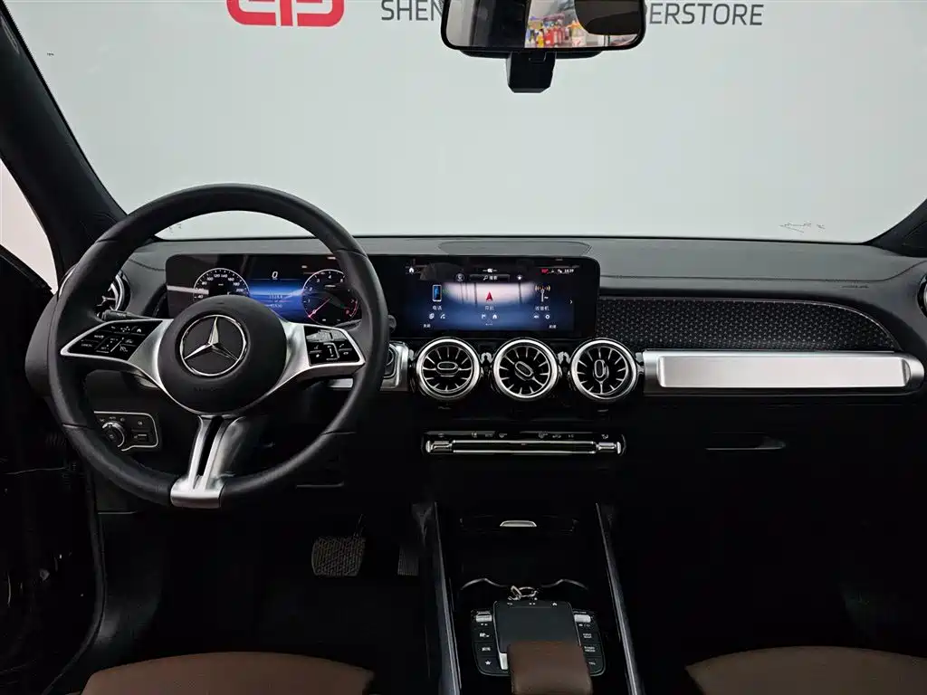 Mercedes-Benz GLB 2024 GLB 220 Dynamic фото 15