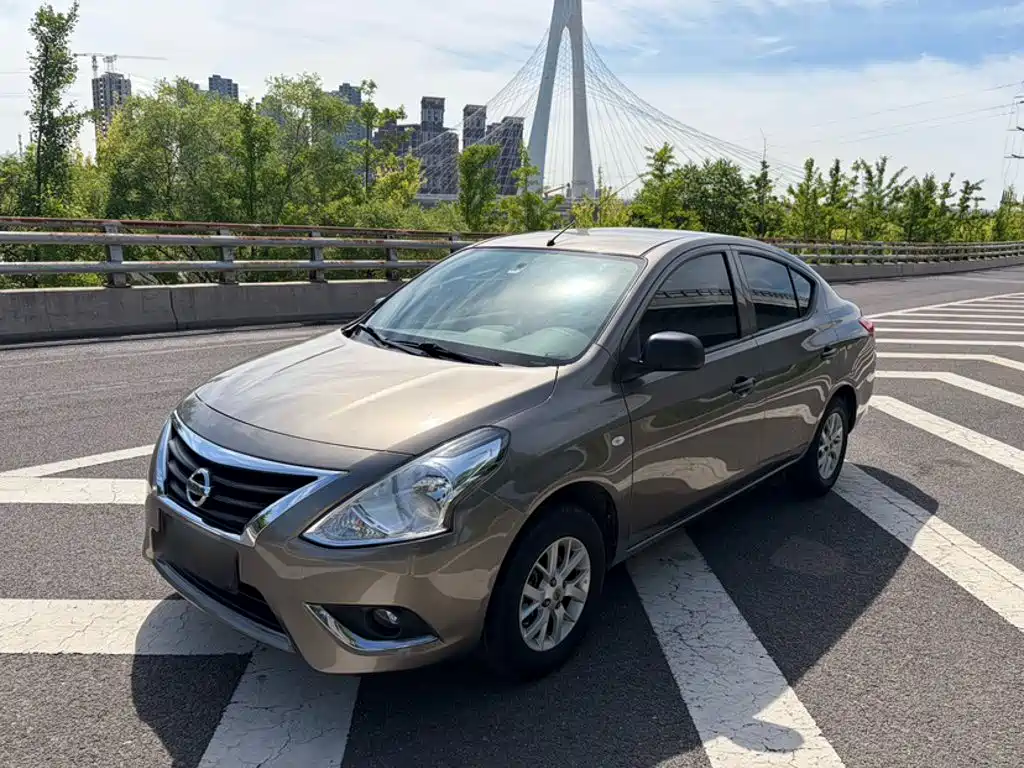 Nissan Sunny 2019 2015 1.5XE CVT Comfort