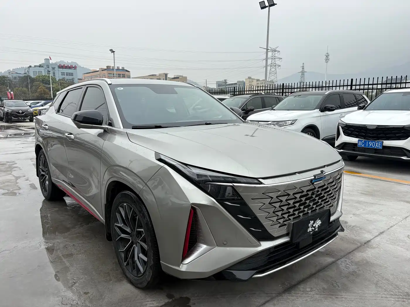 CHANGAN CHANGAN AUCHAN Z6