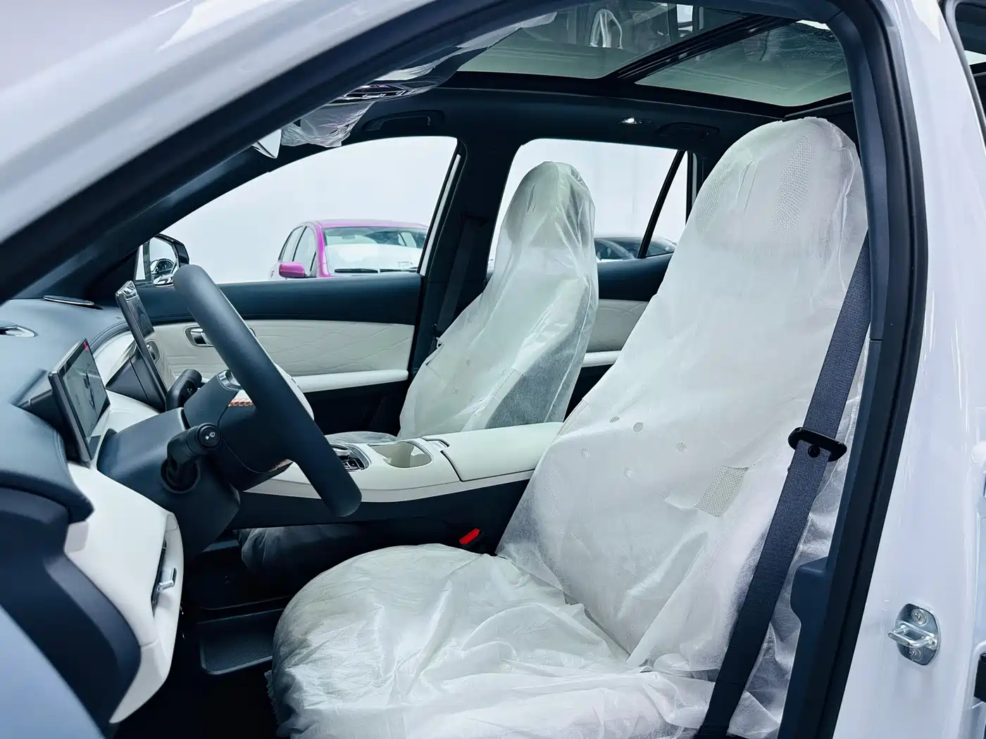 Geely Galaxy Galaxy Starship 7 EM-i 2025 Model 120km Explorer+ Edition фото 10