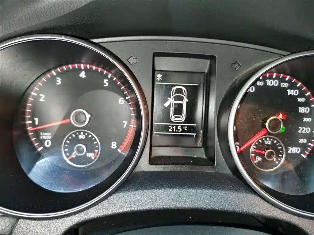 Volkswagen Golf (Import) 2013 2.0TSI GTI Convertible фото 4