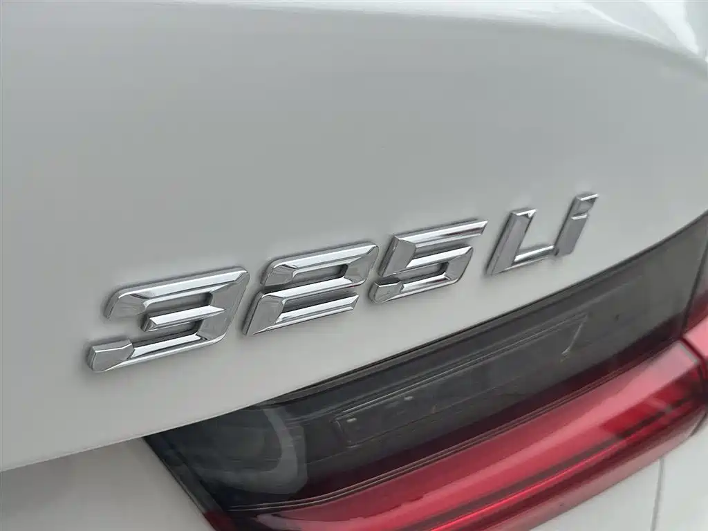 BMW 3 Series 2021 Facelift 325Li M Sport Package фото 28