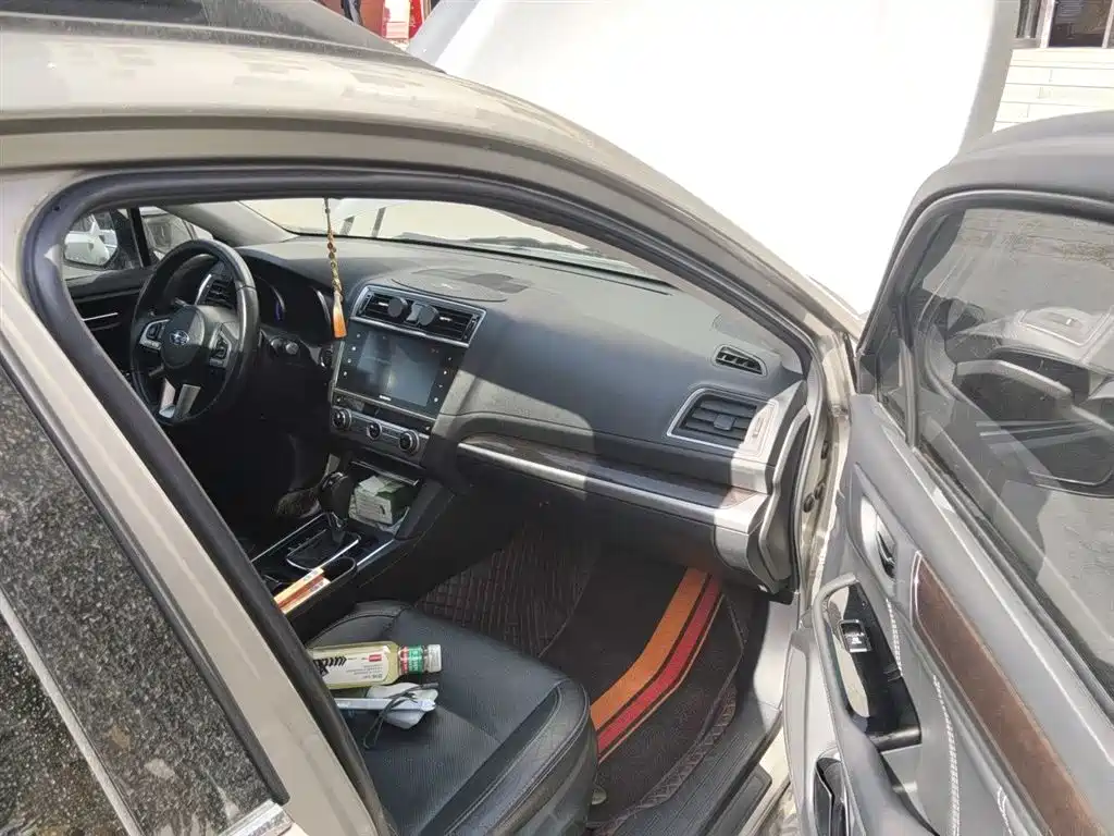 Subaru Outback 2016 2.5i Luxury Navigation Edition фото 22