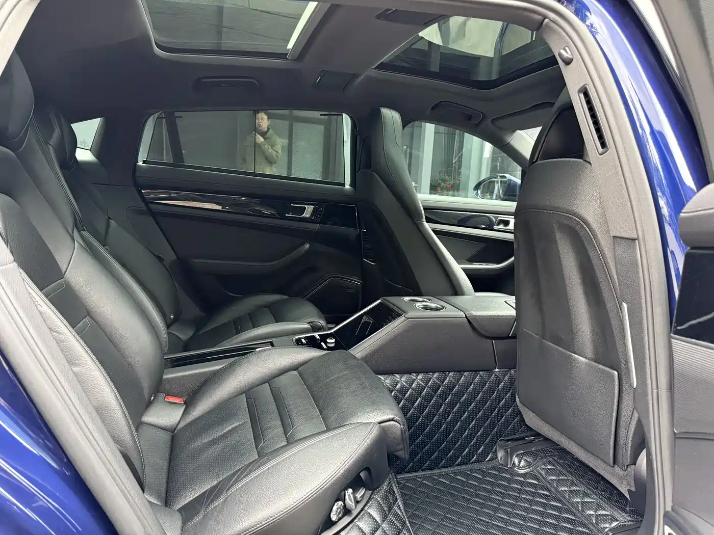 Porsche Panamera 2019 Panamera Executive Long Wheelbase 2.9T фото 9