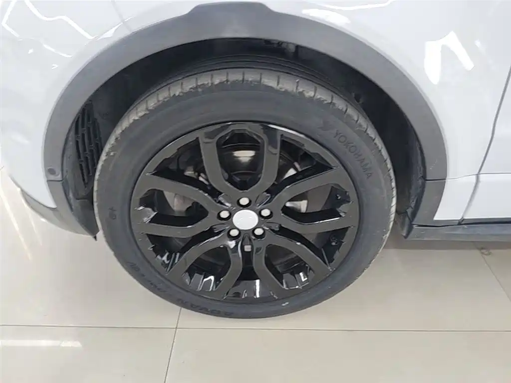 Land Rover Range Rover Evoque 2018 240PS SE DYNAMIC Smart Edition фото 23