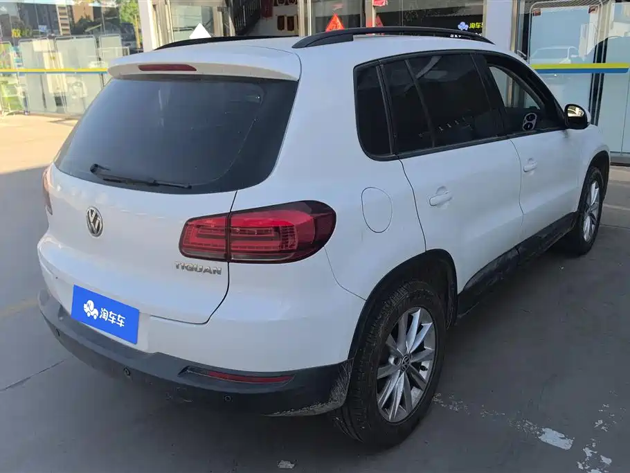 Volkswagen Tiguan 2016 280TSI Automatic 2WD Silk Road Comfort фото 3