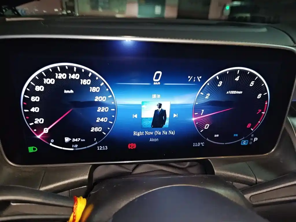 Mercedes-Benz GLC 2024 GLC 300 L 4MATIC Luxury 5-seater фото 7