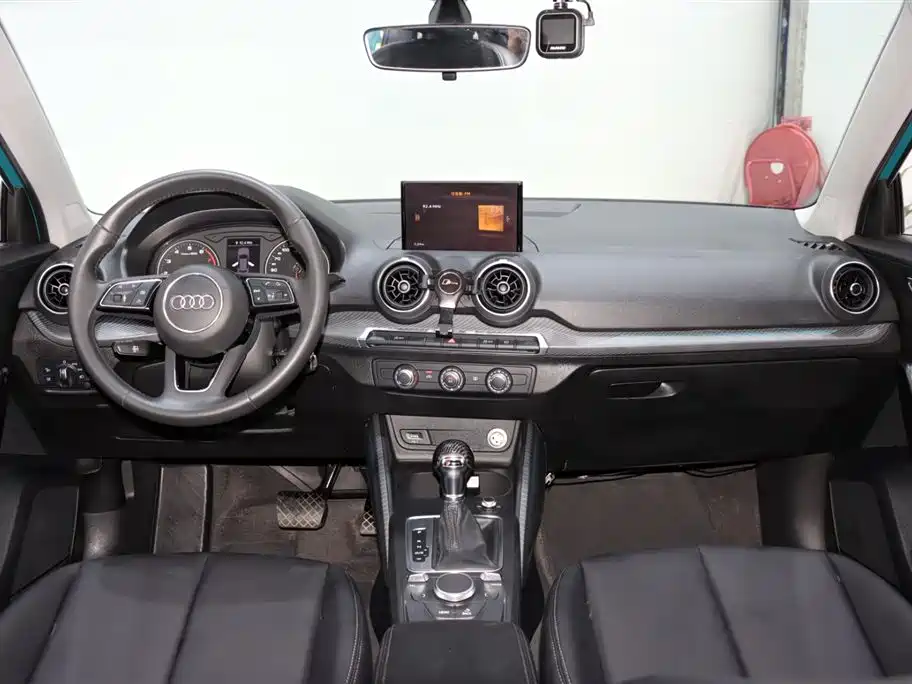Audi Q2L 2018 35 TFSI Launch Exclusive Edition China V фото 11