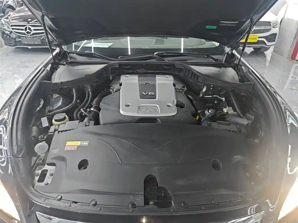 Infiniti Q70 2015 2013 Q70L 2.5L Comfort