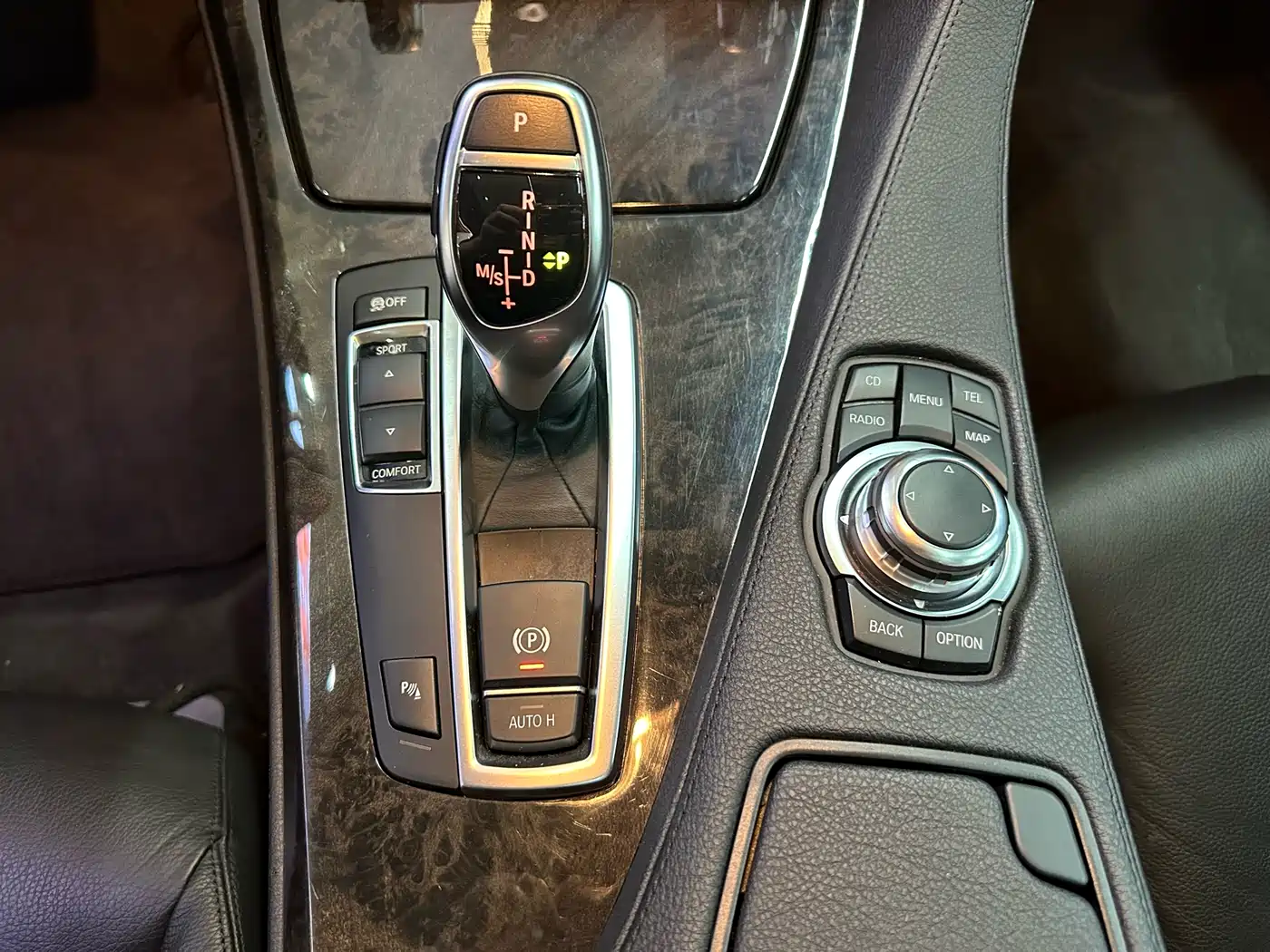 BMW 6 Series 2012 640i Coupe фото 15