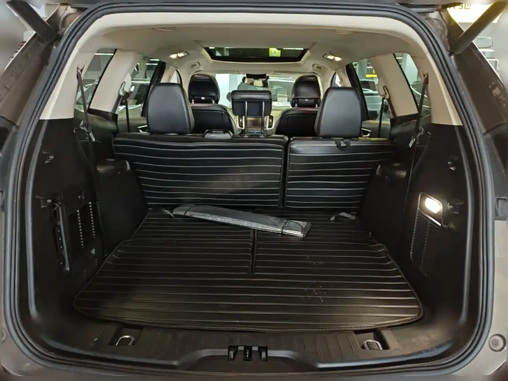 Ford Edge 2017 2016 EcoBoost 245 2WD Luxury 7-Seater