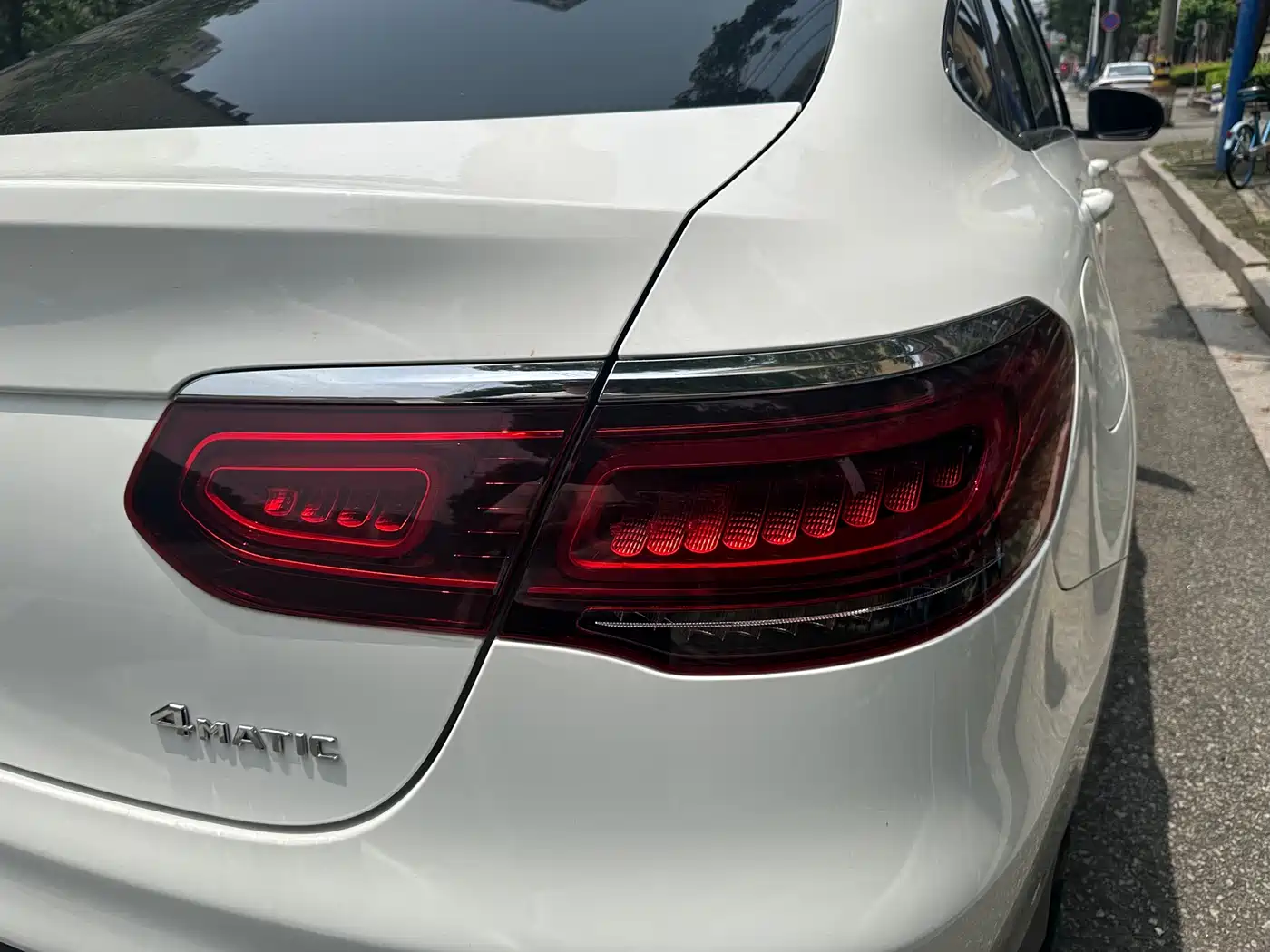 Mercedes-Benz GLC Coupe 2020 GLC 260 4MATIC Coupe SUV фото 19