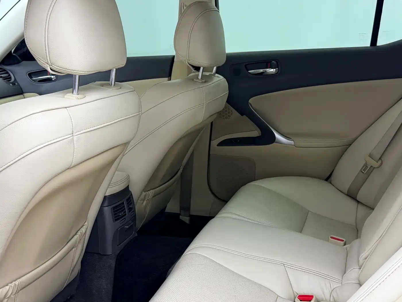 Lexus IS 2010 2009 300