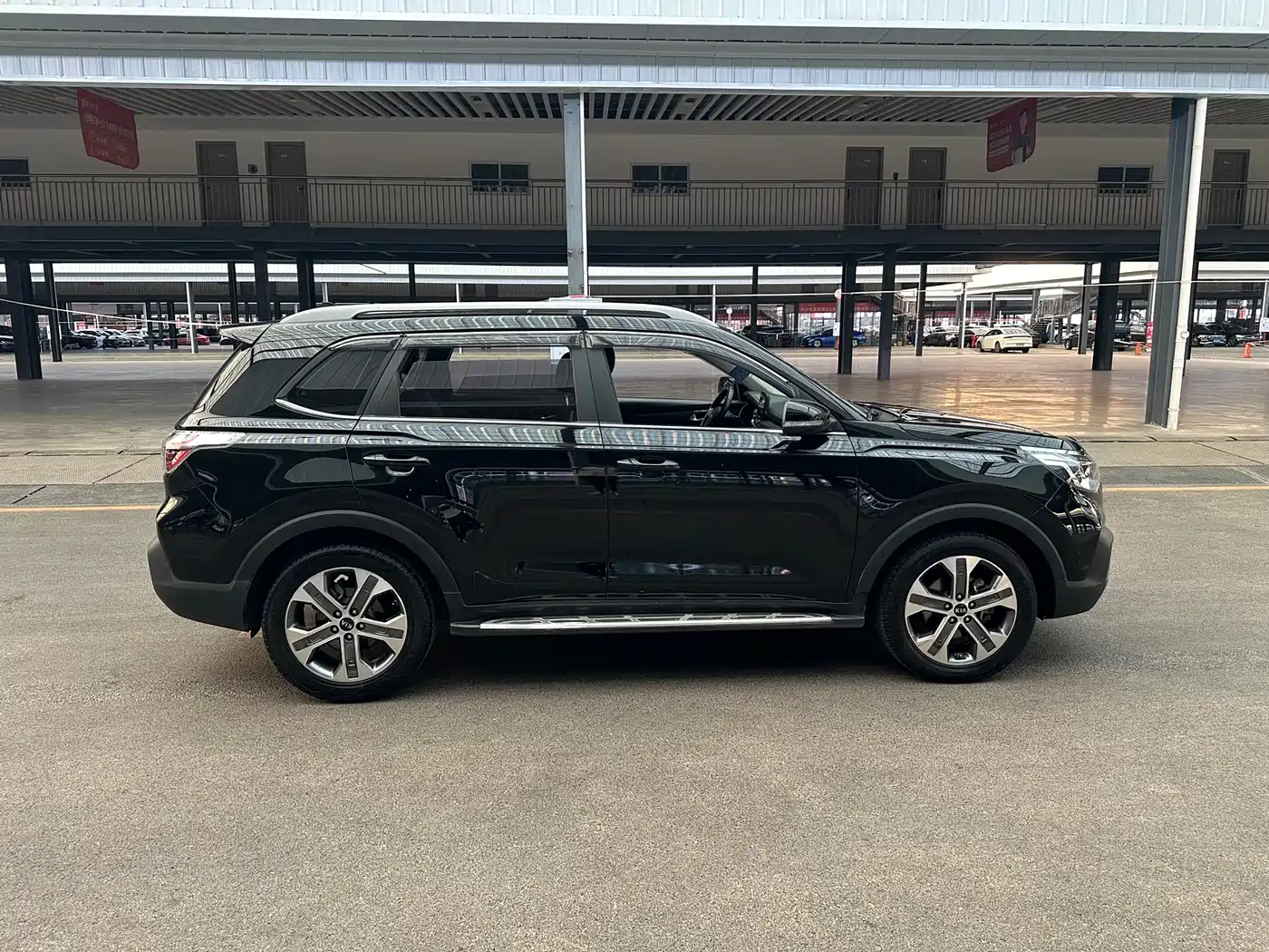 Kia Sportage 2019 2.0L Automatic Smart Luxury Edition фото 4