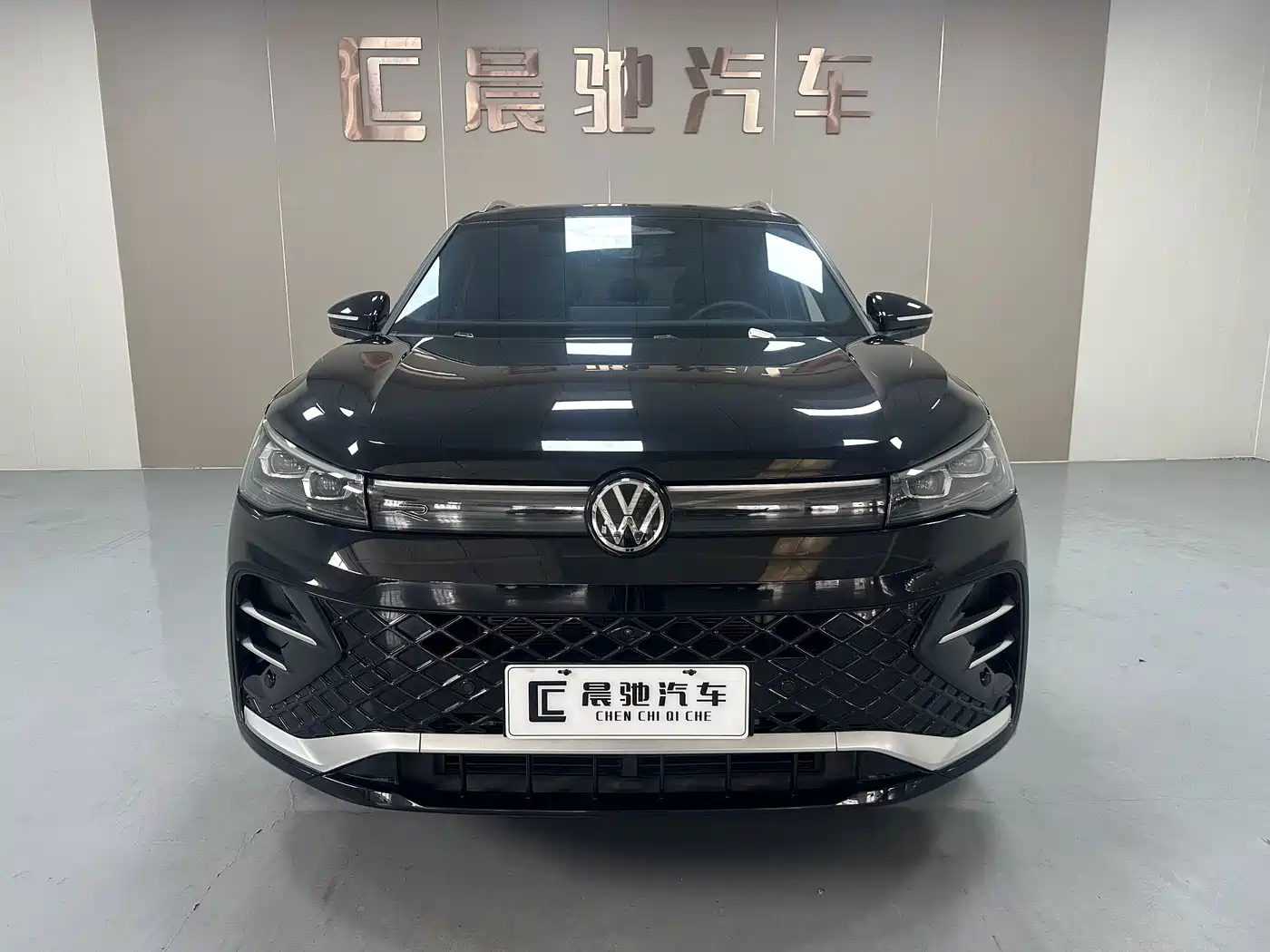 Volkswagen Tiguan L 2025 2024 PRO 380TSI 4WD R-Line Premium Edition