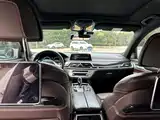 Фото 5 - BMW 7 Series